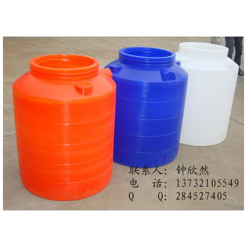 15吨烧碱储罐，15方清洗水箱