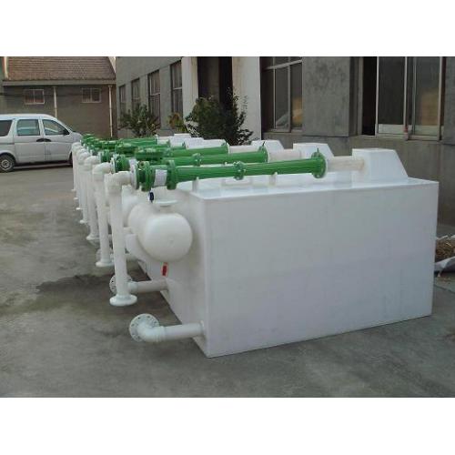 纯塑贮罐/滚塑贮罐/滚塑产